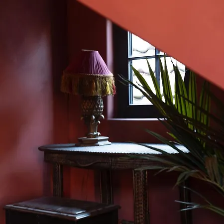 Couette-café The Notary