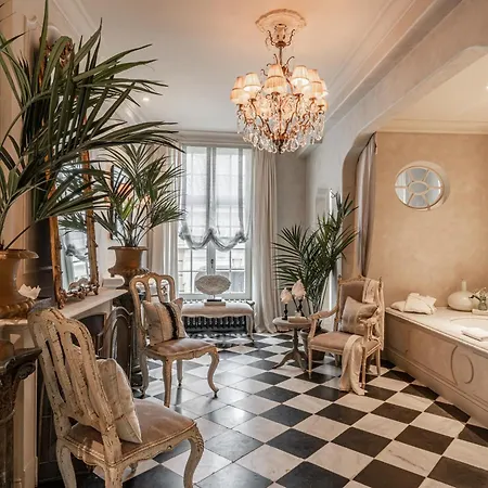 Couette-café The Notary